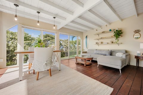 🌺Adorable 1 bedroom place, walk to the beach