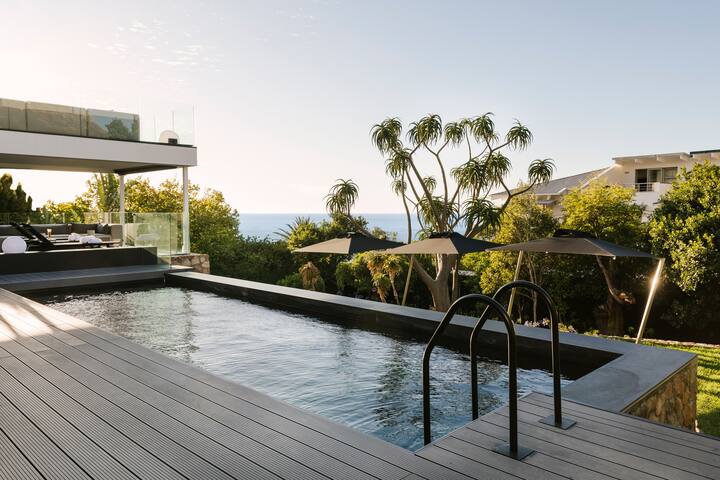 Entire Lodge gallery image 2