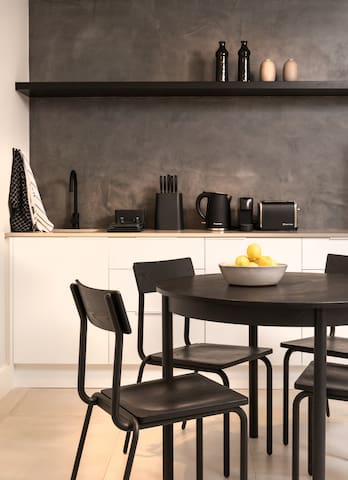 Mountain Suite gallery image 2