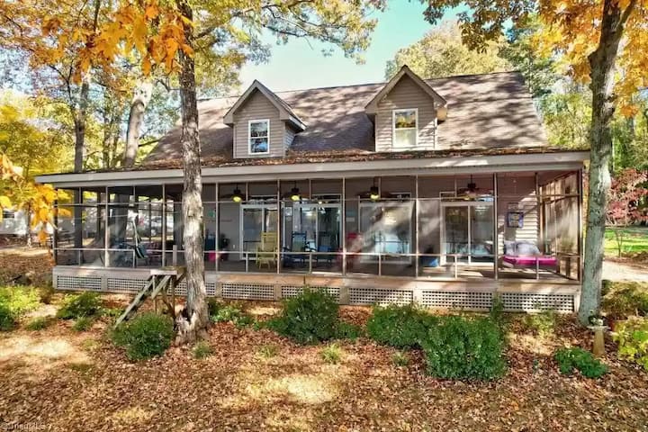 Oar House - Lakefront, Pier, Boat Ramp & Fire Pit