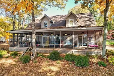 Oar House - Lakefront, Pier, Boat Ramp & Fire Pit