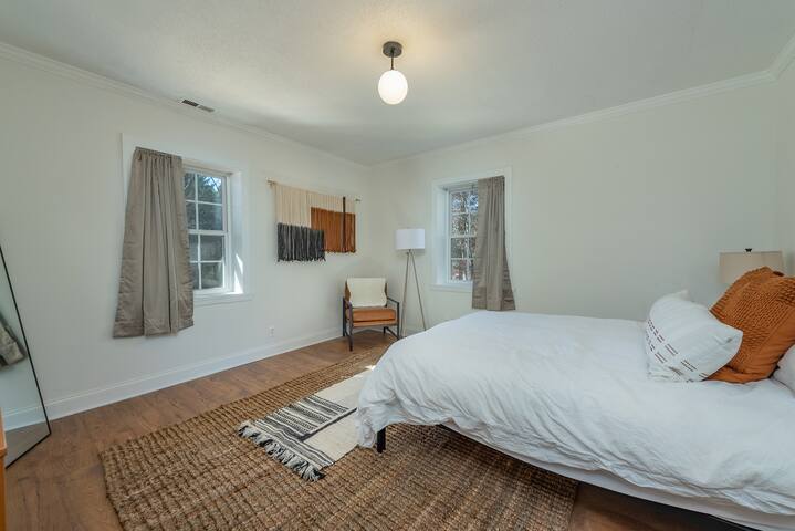 The Asheville Boho Chateau gallery image 3