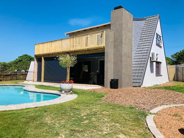 The Oyster Catcher, Relaxing4bedroom HolidayHome! Holiday homes for