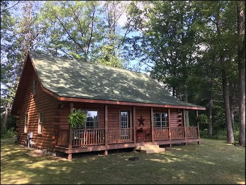 Acorn Alley - Near Downtown Oscoda (sleeps 10+)