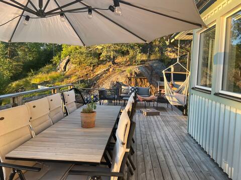 Homey Villa with Hot Tub