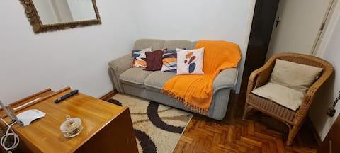 Cozy apartment in a charming condominium.