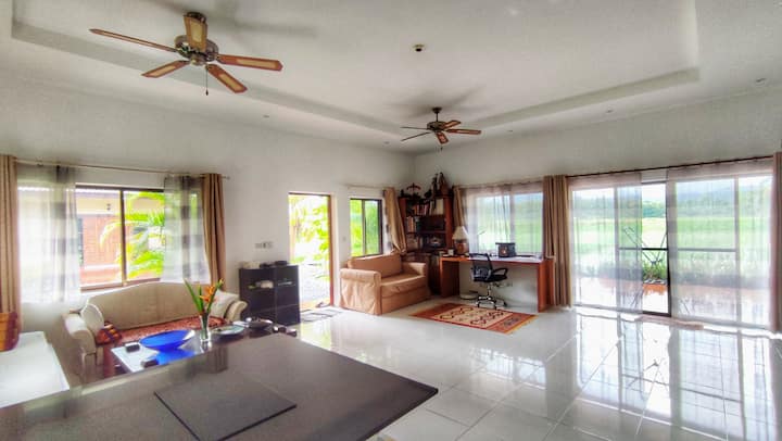 Sala San Sai, Pool, Nature And A Discreet Place - Thailand