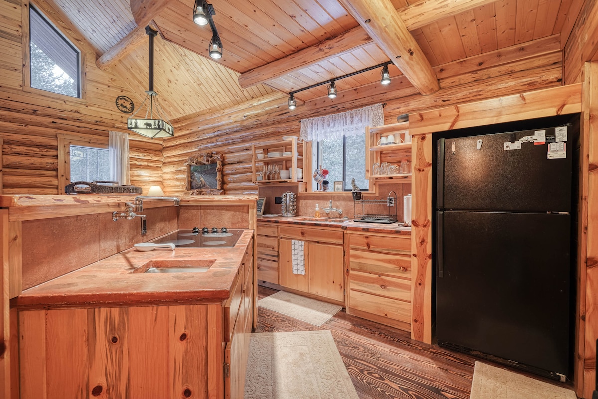 12 Best Cabin Rentals In And Near Yellowstone National Park - Updated ...