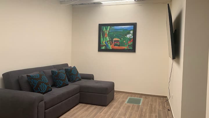 TV-soba na drugoj etaži.