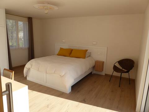 Bed and breakfast in the countryside. BILOBA. PRM access.