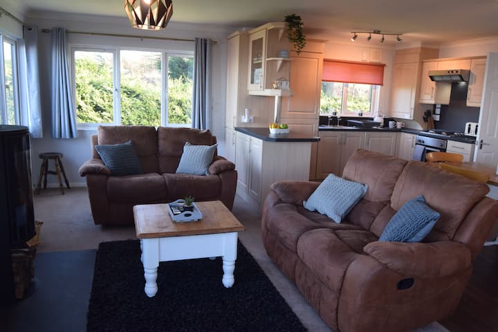 Lovely Clifftop Lodge - Stunning Sea Views - Watchet
