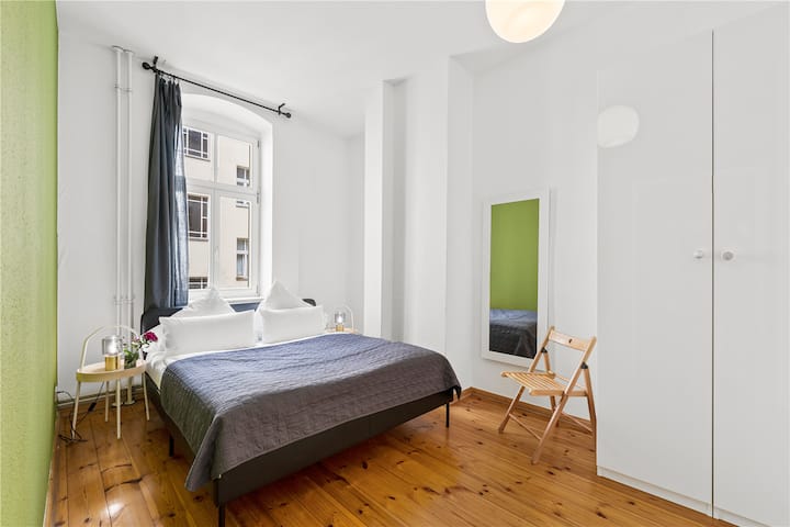 غرفة النوم 2