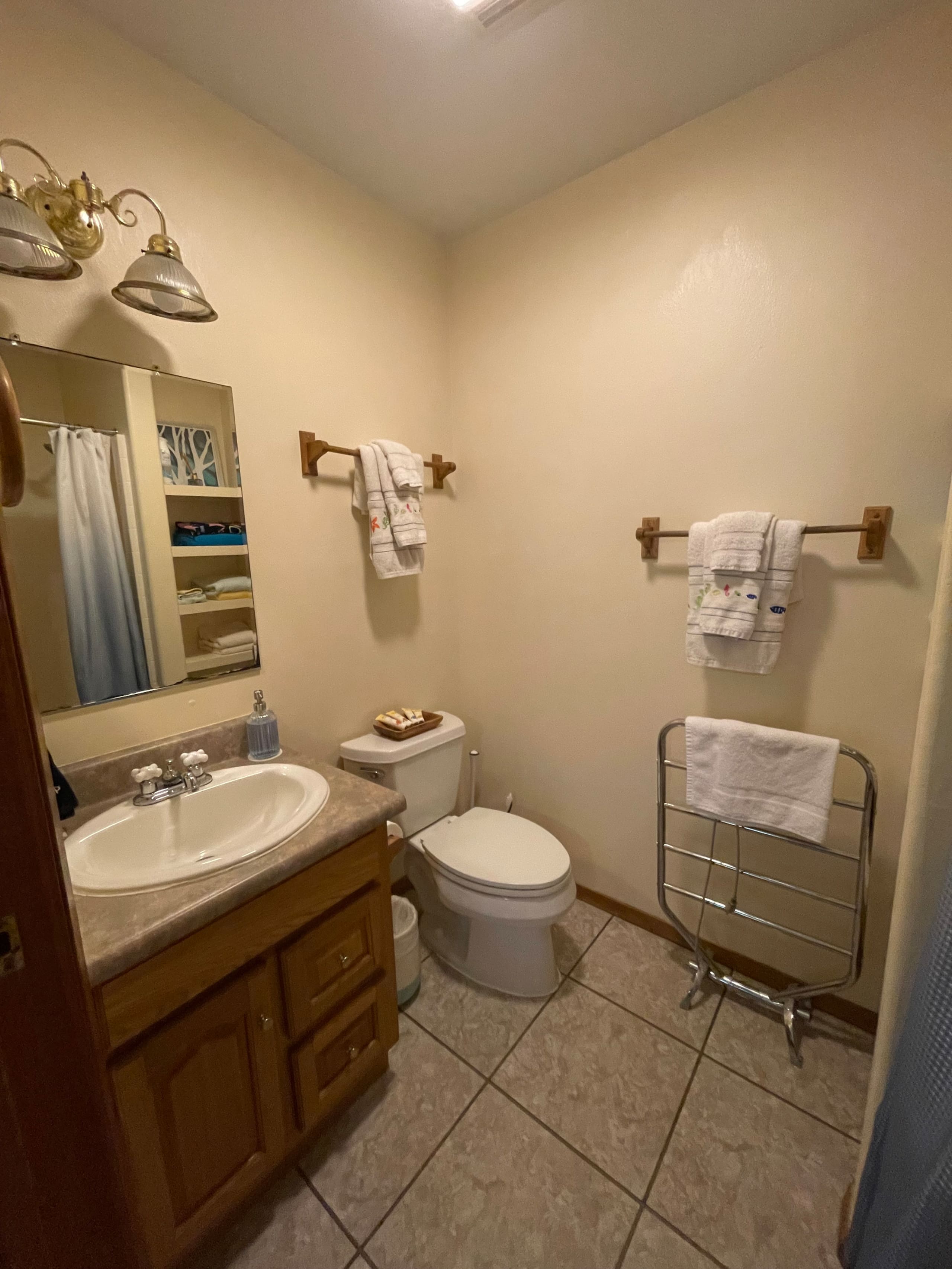 Guesthouse in Volcano · ★5.0 · 1 bedroom · 2 beds · 1 private bath - Image 15