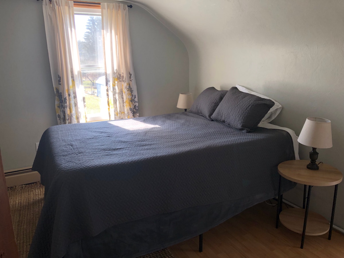 Საწოლი 152 × 203 სმ