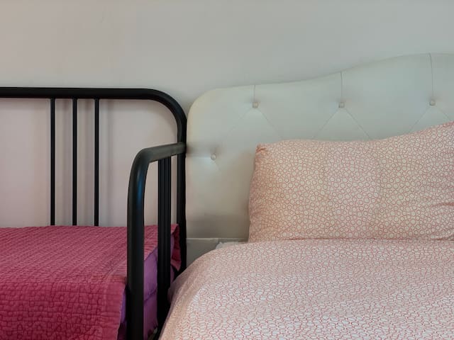 Zaza Backpackers Hostel managed Airbnb listing 2