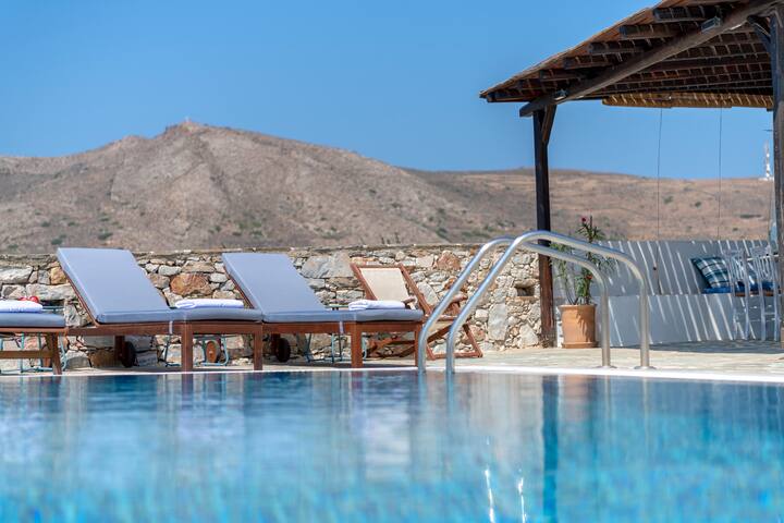 Cycladic Aura – Traditional Holiday Cottage gallery image 5