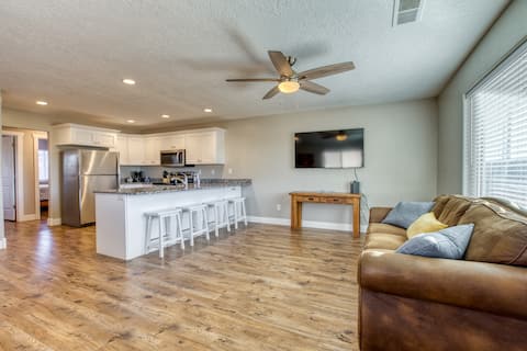 Popular Airbnb listing: Bright, Modern & Clean @ the Heart of Red Rock Rec in Utah