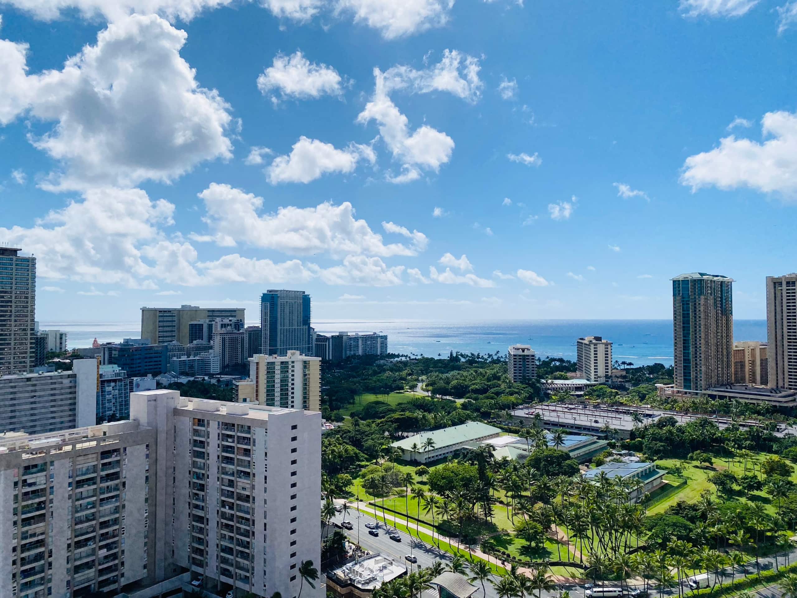 Condo in Honolulu · ★4.85 · 1 bedroom · 1 bed · 1 private bath - Image 16