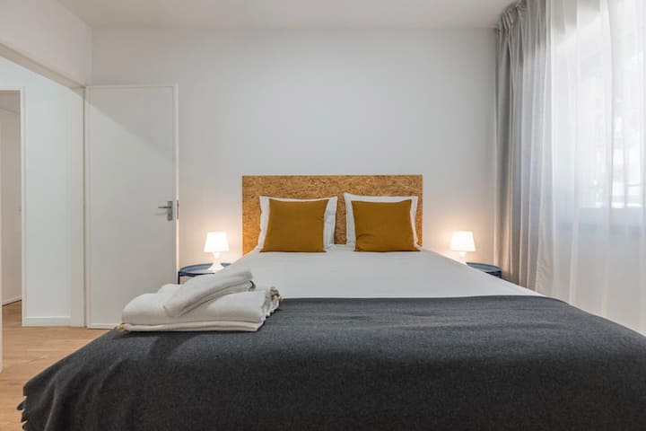 Carcavelos Village II