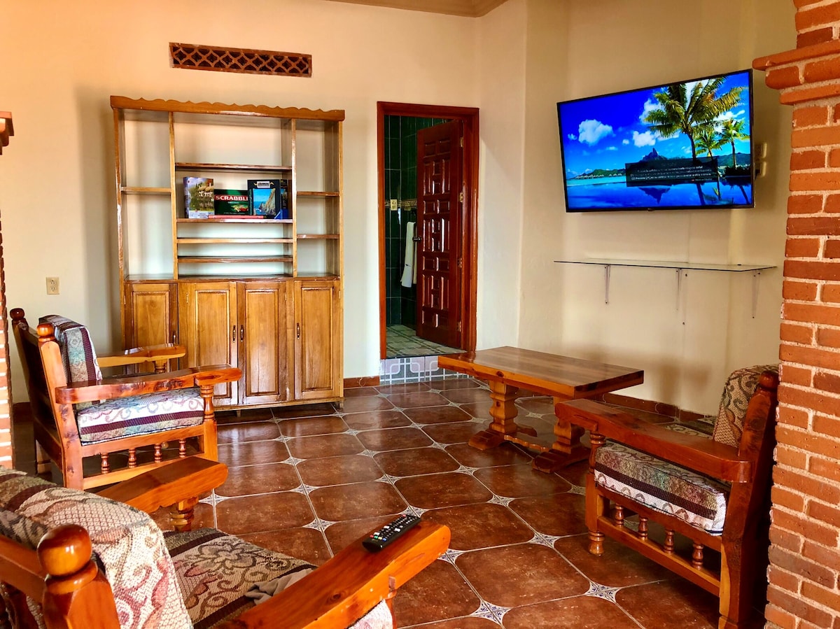 Top Airbnb: Casa Ceci. Book 4 Nights, only pay for 3. en Taxco De Alarcón
