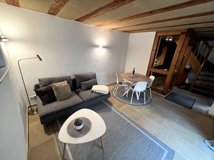 Schlafgut-freytag: Ferienhaus "Pfälzer Bu" - Edesheim