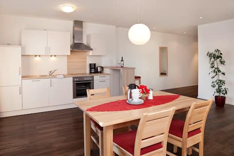 Beliebte Airbnb-Anzeige: Panoramic suite with balcony in Ostallgäu