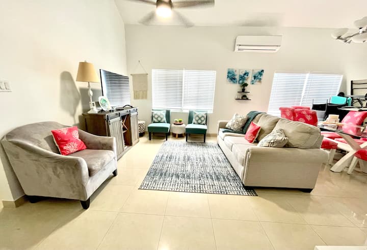 Gorgeous Villa With Pool And Privacy (2br2ba) - Turks- und Caicosinseln