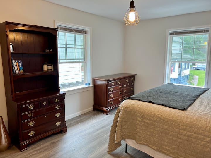 Charming Studio with Exactly What's Needed... Guest suites for Rent in Beacon, New York