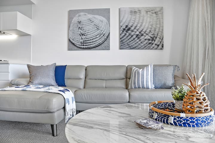 Beach Luxury At Oracle Level 7 - Broadbeach