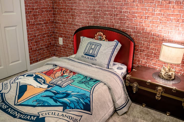 Harry Potter Theme Room
