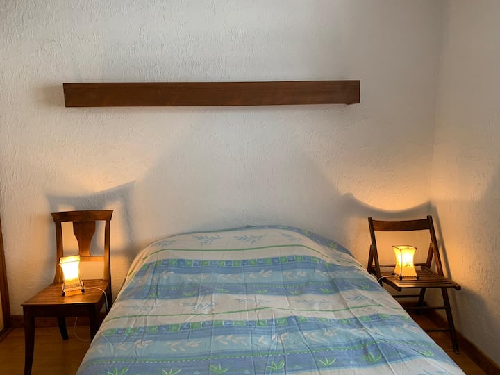 Veľká spálňa s 1 manželskou posteľou