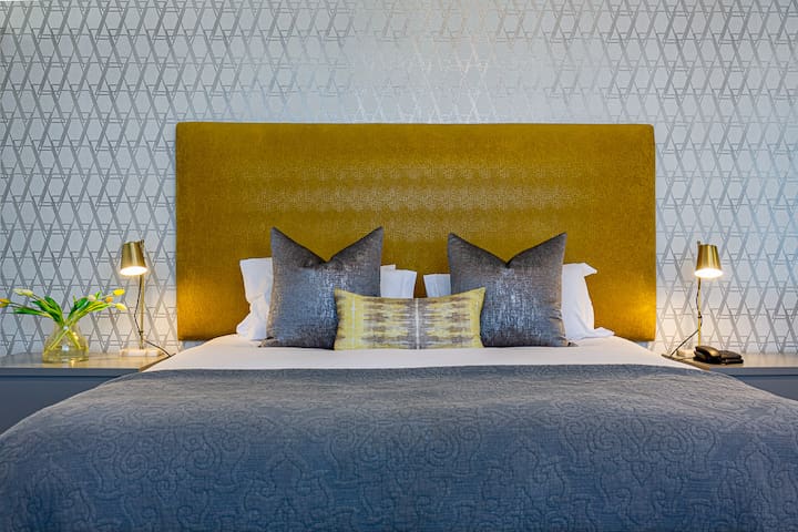 Charming family suite in a 5 star boutique hotel