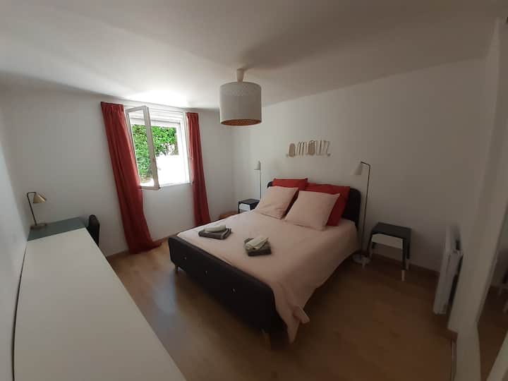 Საძინებელი 1