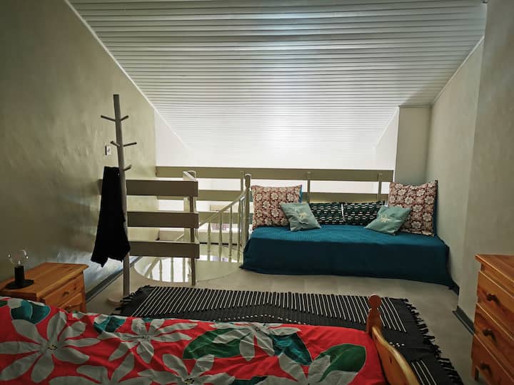 Coin nuit. 1 lit 2 lugar, 2 matelas 1 lugar