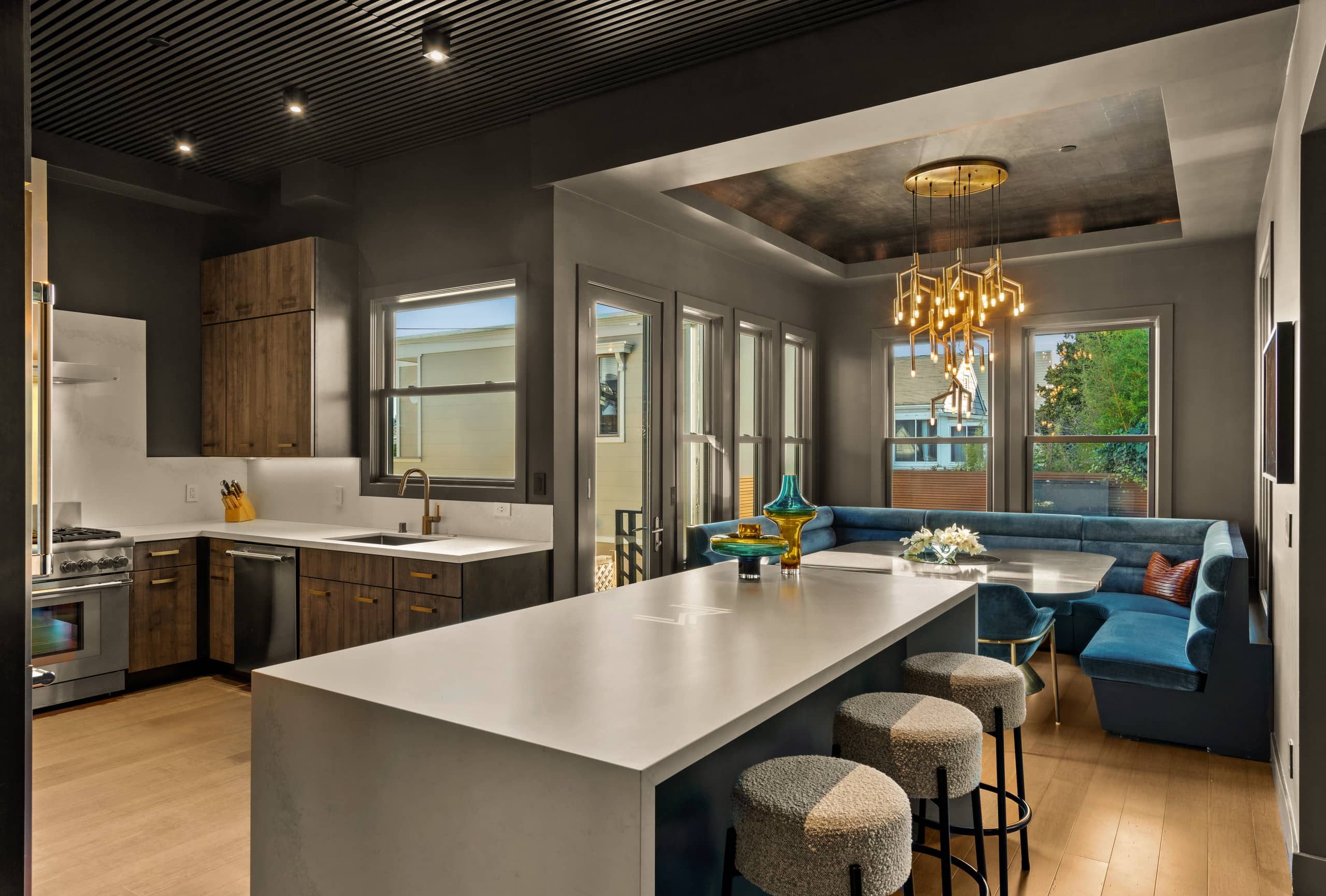 Home in San Francisco · ★5.0 · 3 bedrooms · 3 beds · 3.5 baths - Image 10