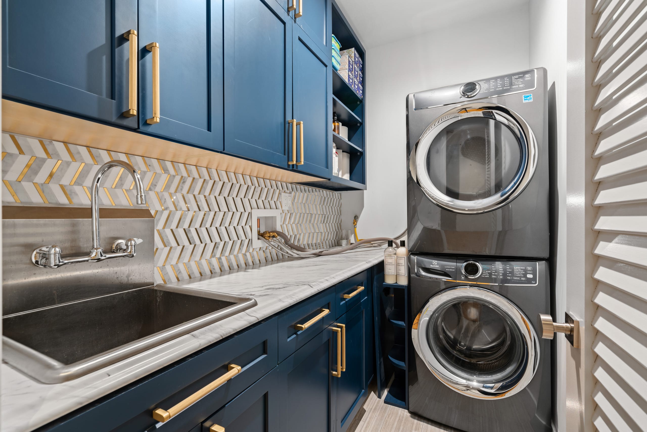 Home in San Francisco · ★5.0 · 3 bedrooms · 3 beds · 3.5 baths - Image 42