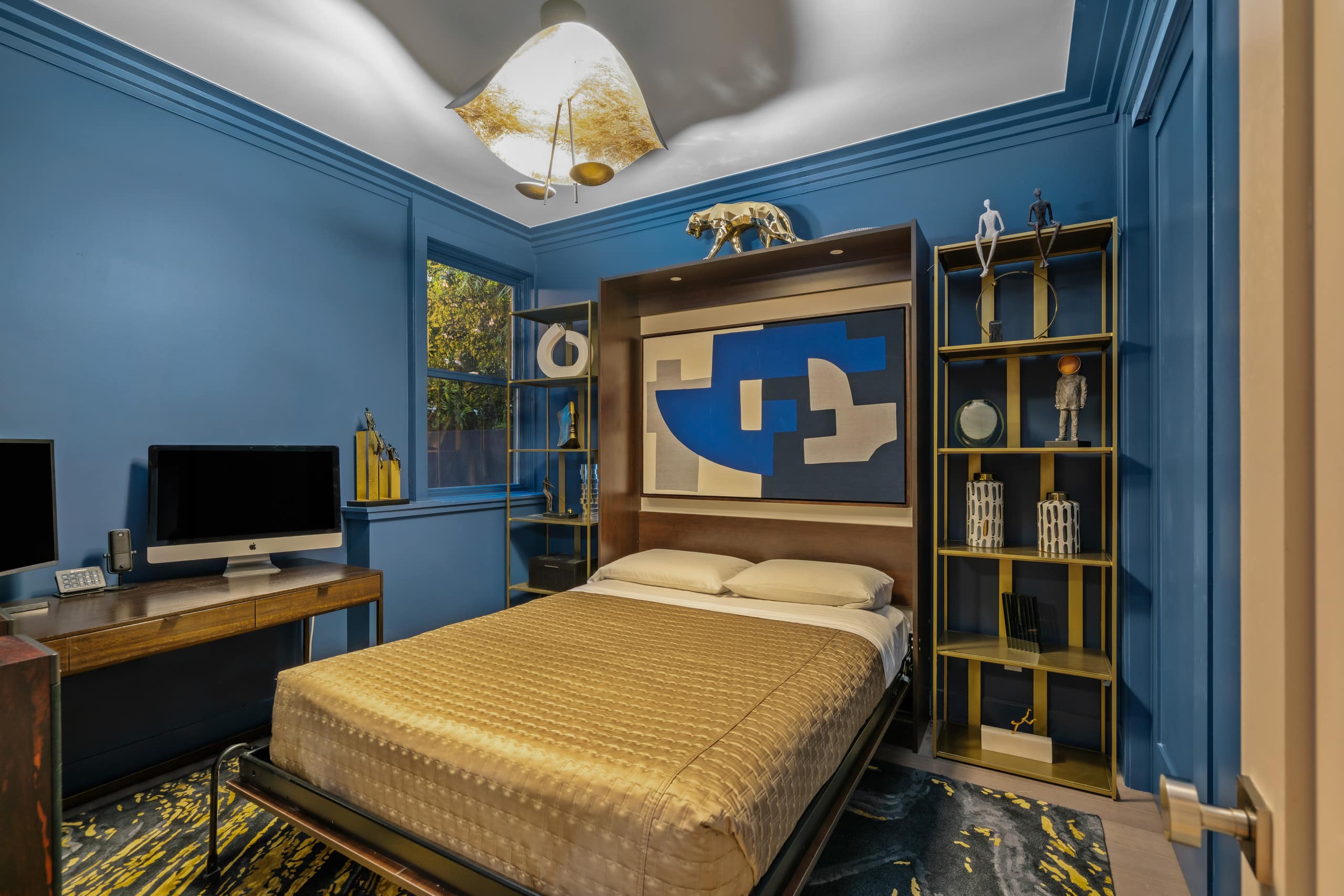 Home in San Francisco · ★5.0 · 3 bedrooms · 3 beds · 3.5 baths - Image 20
