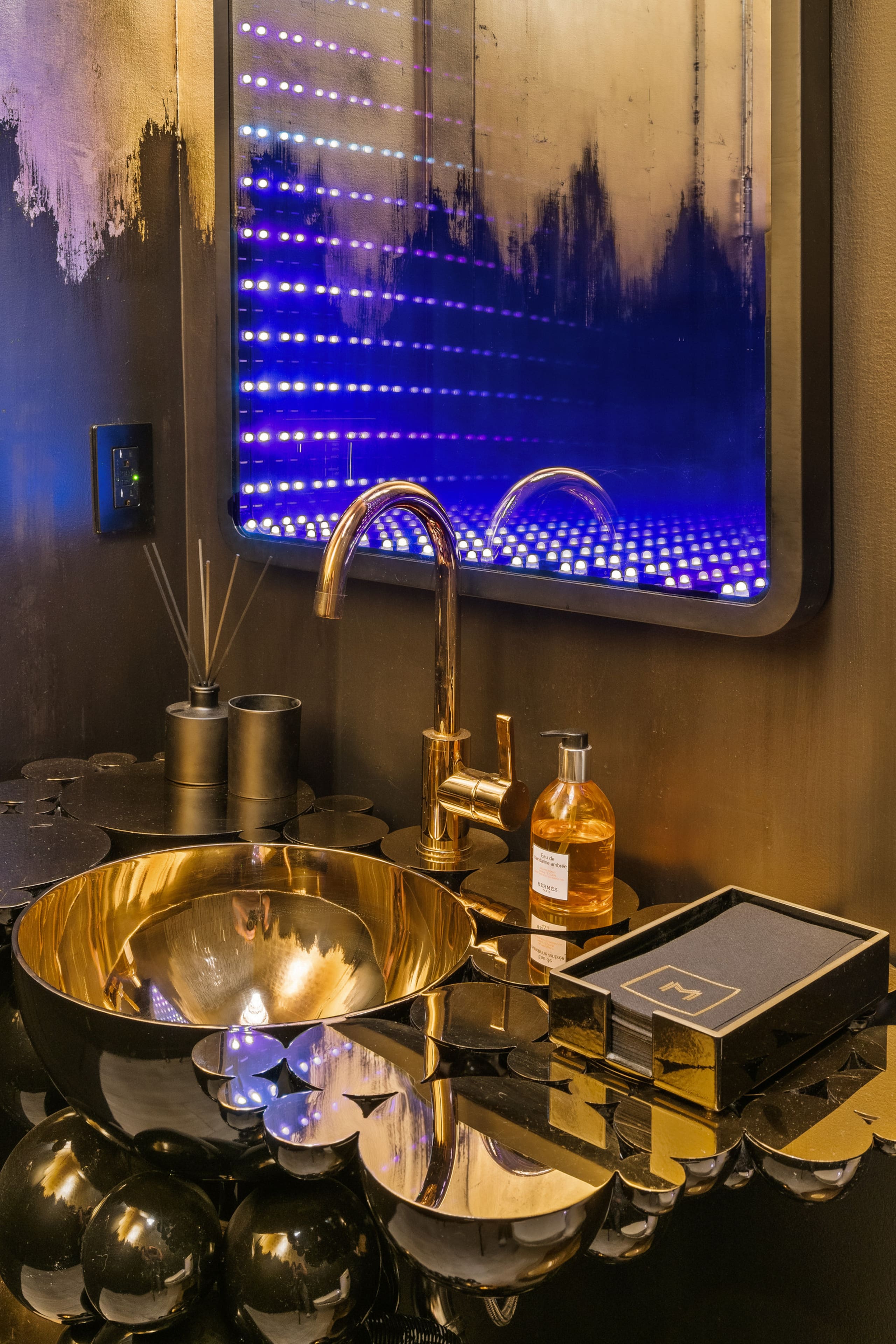 Home in San Francisco · ★5.0 · 3 bedrooms · 3 beds · 3.5 baths - Image 30