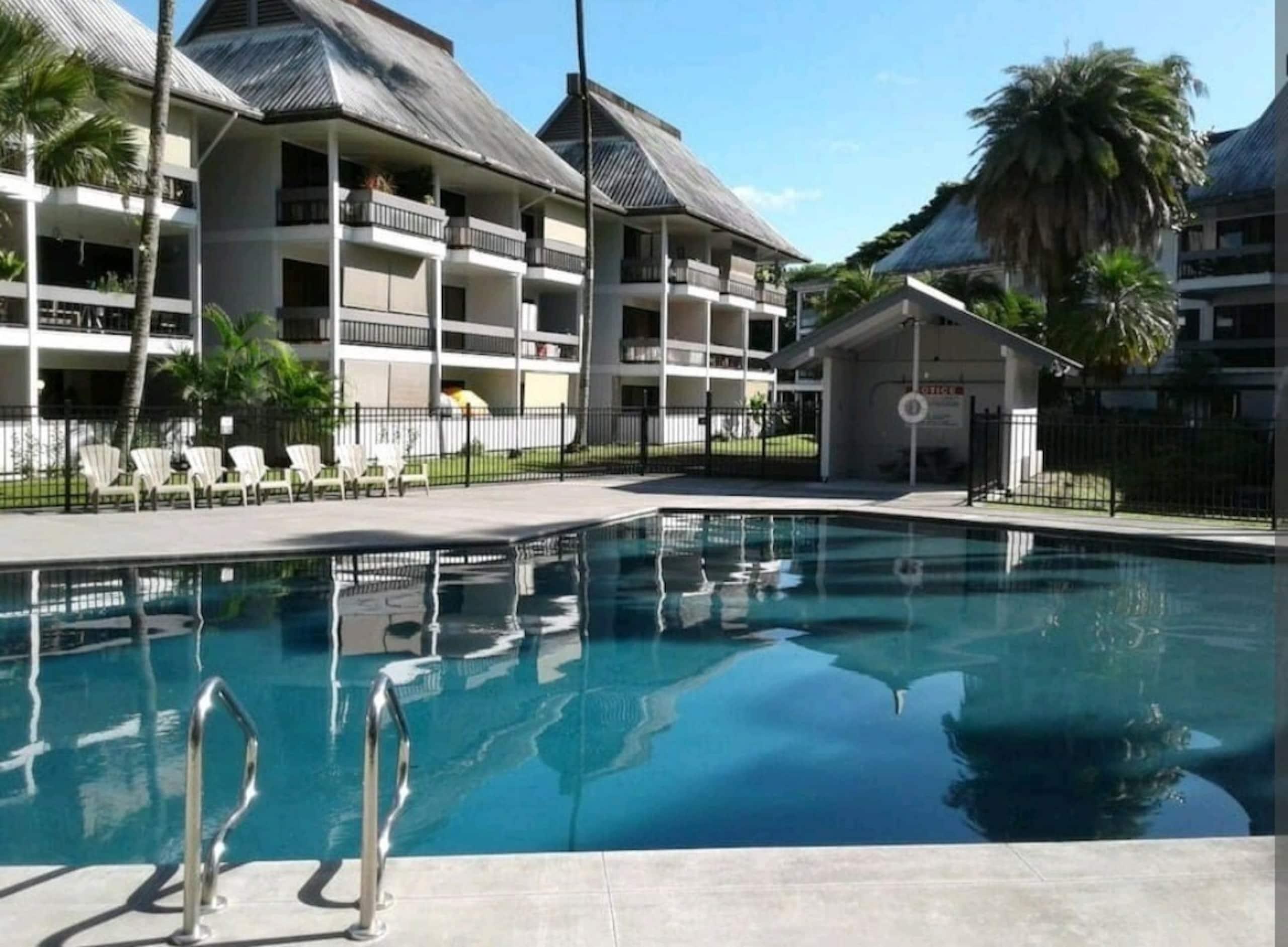 Condo in Hilo · ★4.56 · 1 bedroom · 1 bed · 1 shared bath - Image 1