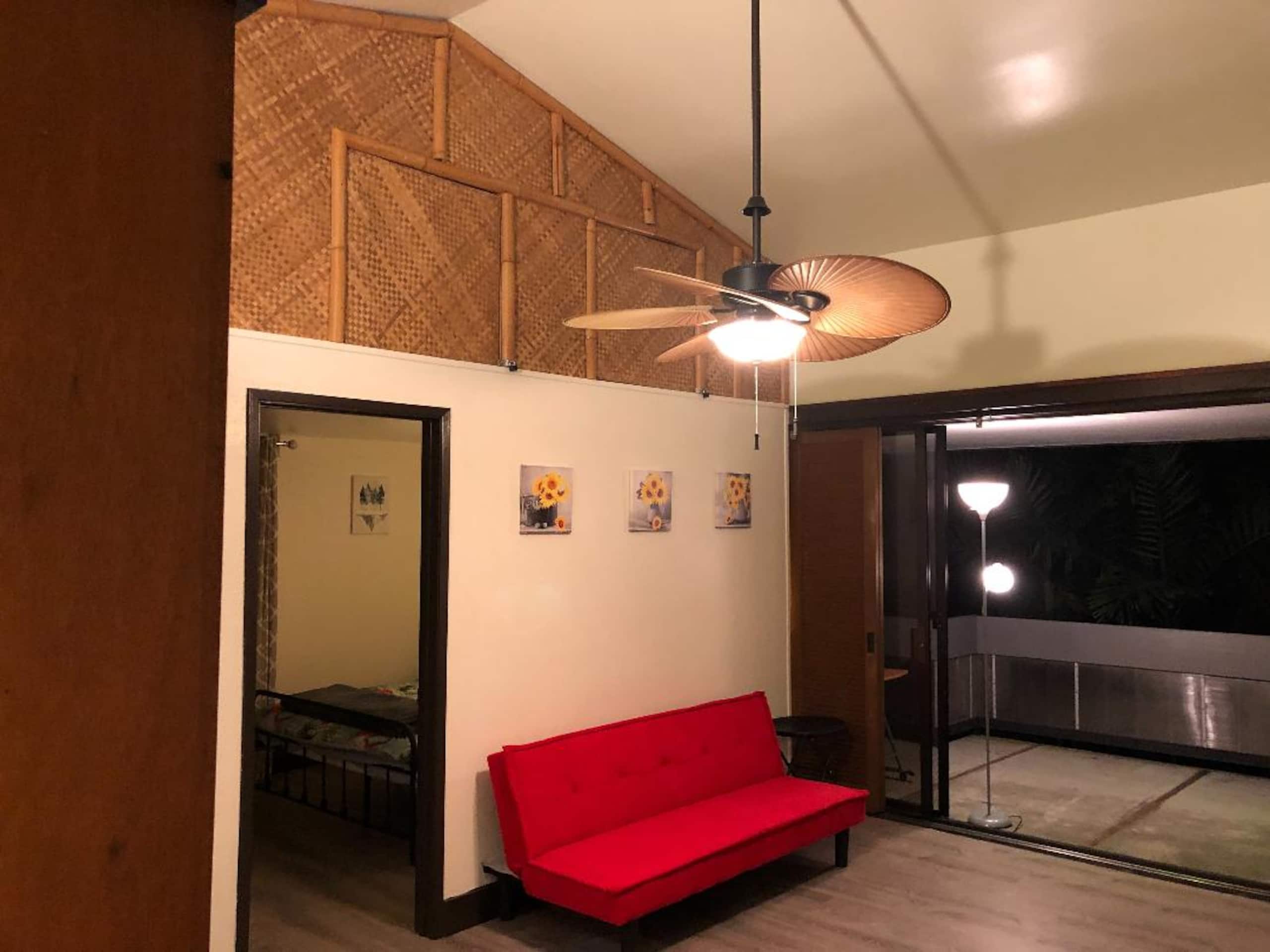 Condo in Hilo · ★4.56 · 1 bedroom · 1 bed · 1 shared bath - Image 3