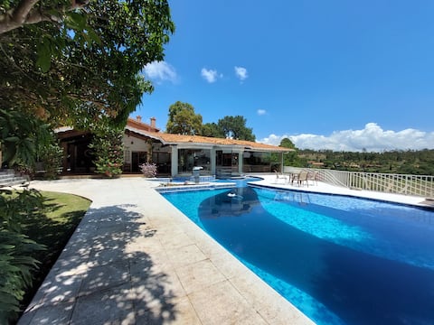 PARADISE IN THE PIRACAIA DAM