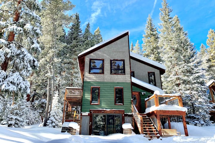 Private Breck 4BR Home/Ideal for Families & Groups