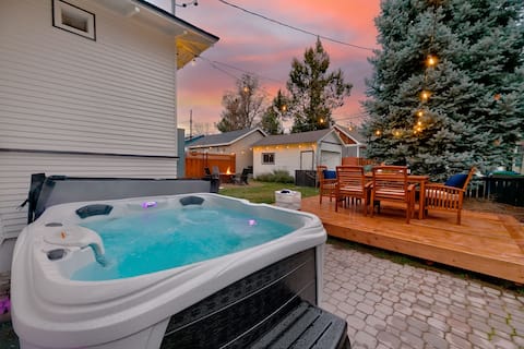 Luxury Craftsman @Hyde Park -HotTub + Pet Friendly