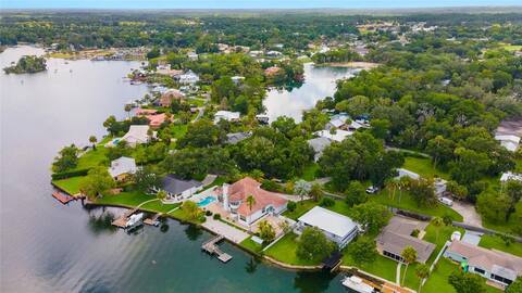 Crystal River Manatee Palace Waterfront HeatedPool