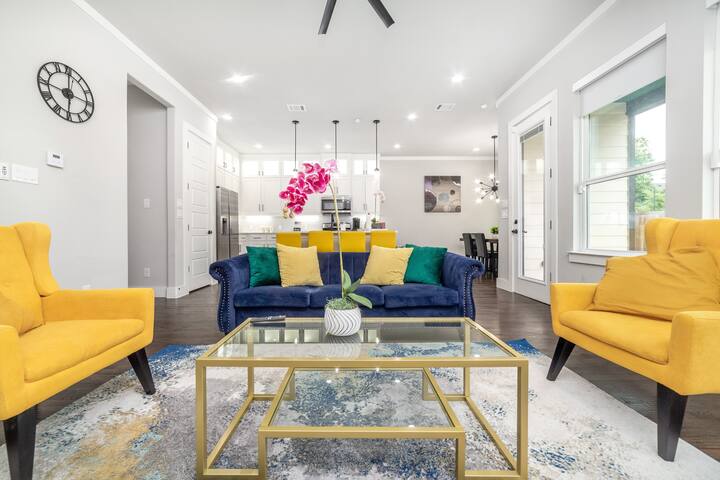 Spectacular 4BRs Home in Downtown Dallas gallery image 5