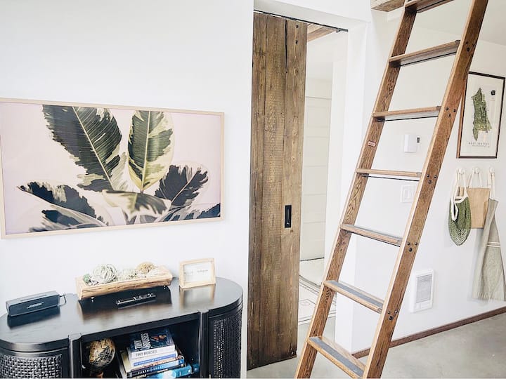 10 Best Tiny Houses For Rent Near Redmond, Washington Updated 2024