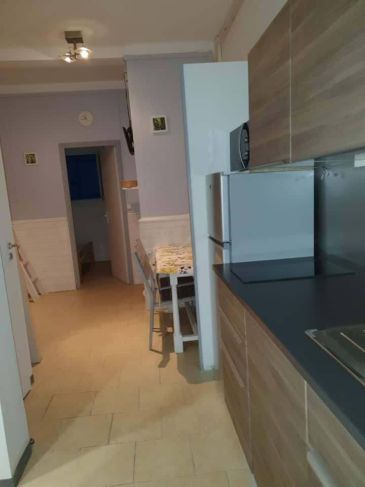 Charmant Appartement De Tourisme, Plage à 20m - Var
