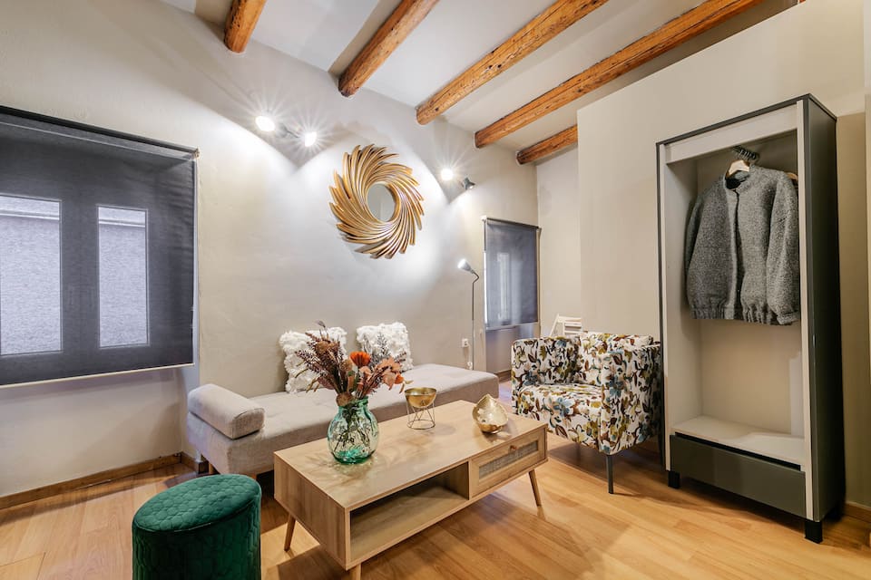 VENETIAN WELL House by LOC HOSPITALITY — foto 1
