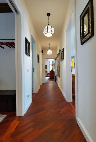 “Misteri d’Oriente 2” CANAL VIEW gallery image 4