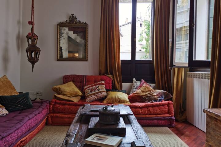 “Misteri d’Oriente 2” CANAL VIEW gallery image 5